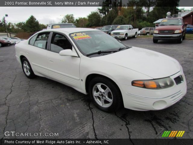 2001 Pontiac Bonneville SE in Ivory White