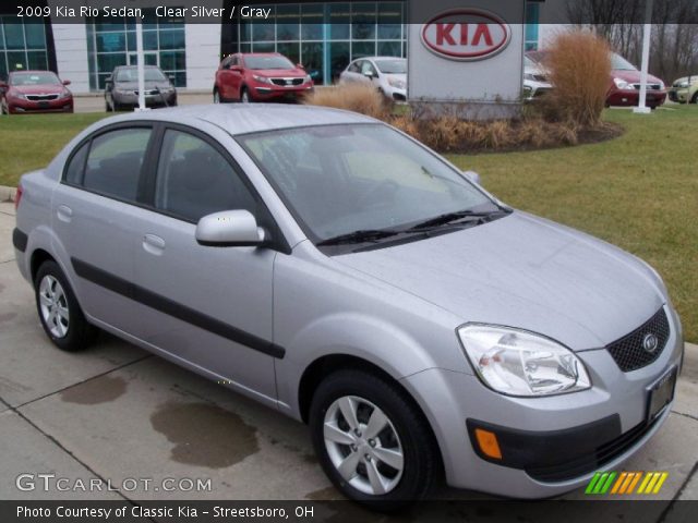 2009 Kia Rio Sedan in Clear Silver