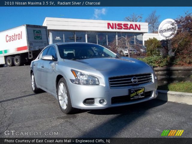 2010 Nissan Maxima 3.5 SV in Radiant Silver