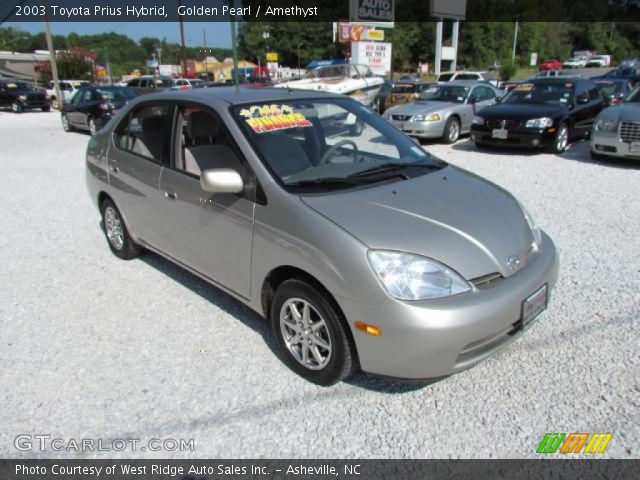2003 Toyota Prius Hybrid in Golden Pearl