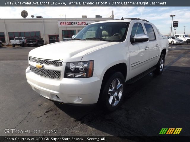 2012 Chevrolet Avalanche LTZ 4x4 in White Diamond Tricoat