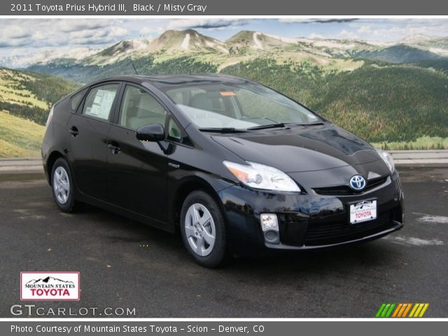 2011 Toyota Prius Hybrid III in Black