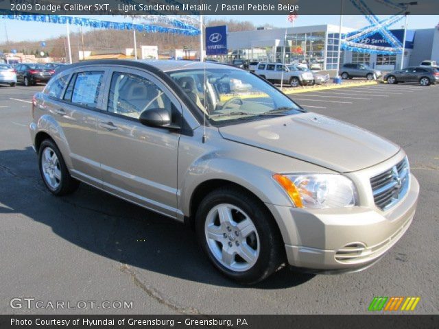 2009 Dodge Caliber SXT in Light Sandstone Metallic