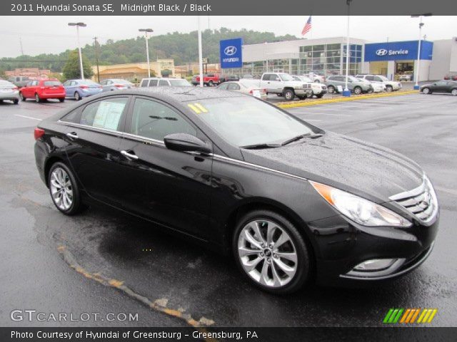 2011 Hyundai Sonata SE in Midnight Black