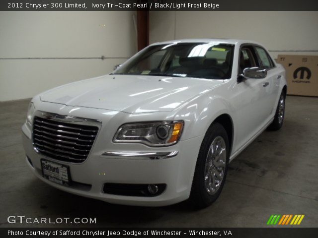 2012 Chrysler 300 Limited in Ivory Tri-Coat Pearl
