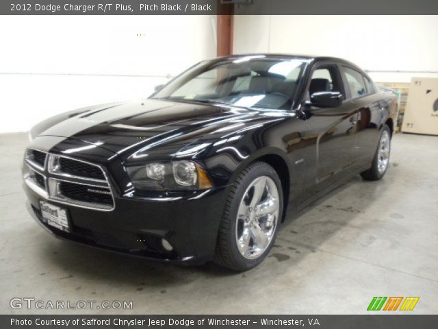 2012 Dodge Charger R/T Plus in Pitch Black