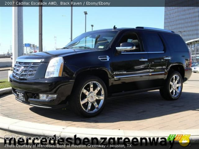 2007 Cadillac Escalade AWD in Black Raven