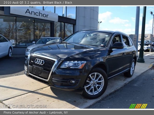 2010 Audi Q5 3.2 quattro in Brilliant Black