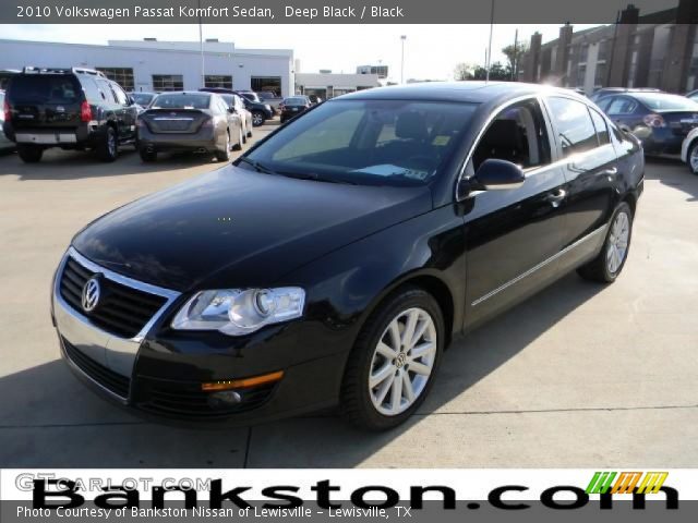 2010 Volkswagen Passat Komfort Sedan in Deep Black