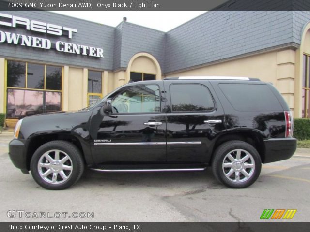 2009 GMC Yukon Denali AWD in Onyx Black
