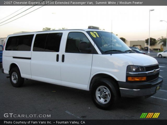 2007 Chevrolet Express LS 3500 Extended Passenger Van in Summit White