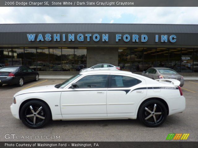 2006 Dodge Charger SE in Stone White