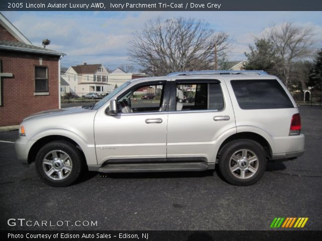 2005 Lincoln Aviator Luxury AWD in Ivory Parchment Tri-Coat