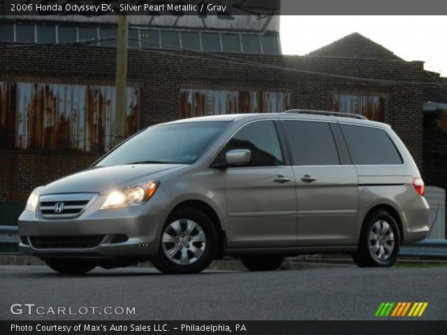 2006 Honda Odyssey EX in Silver Pearl Metallic
