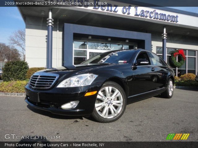 2009 Mercedes-Benz S 550 4Matic Sedan in Black