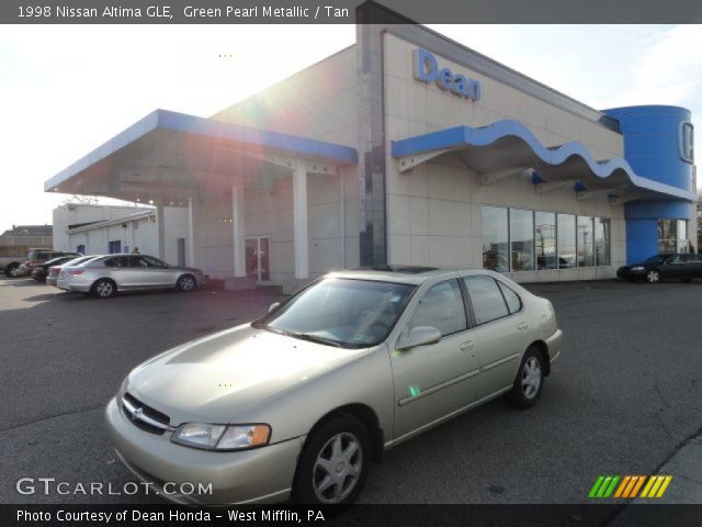 1998 Nissan Altima GLE in Green Pearl Metallic