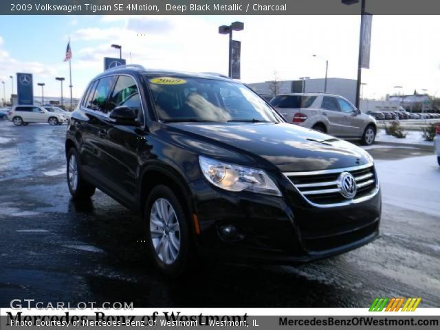 2009 Volkswagen Tiguan SE 4Motion in Deep Black Metallic