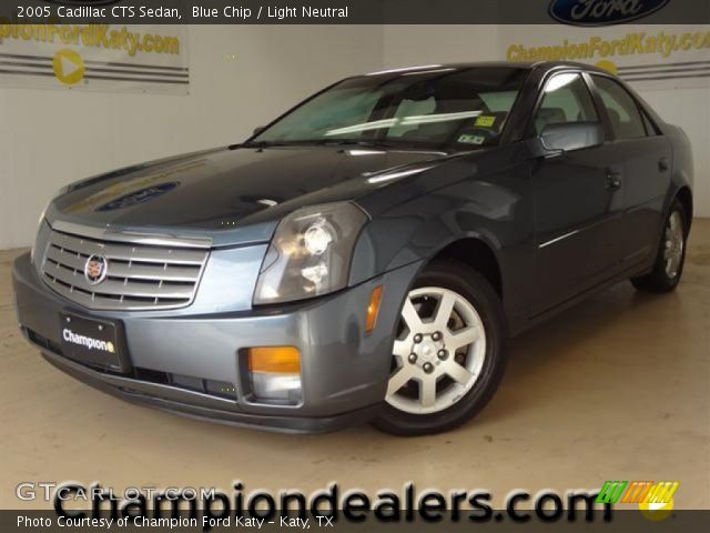 2005 Cadillac CTS Sedan in Blue Chip