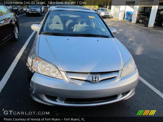 2004 Honda Civic EX Sedan in Satin Silver Metallic