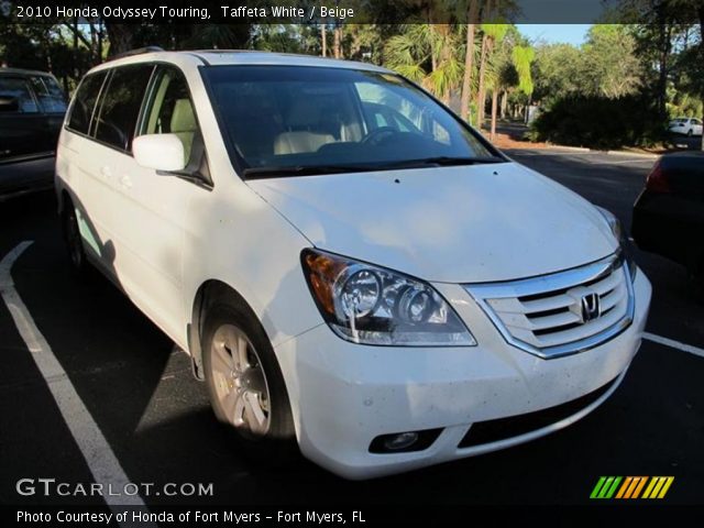 2010 Honda Odyssey Touring in Taffeta White