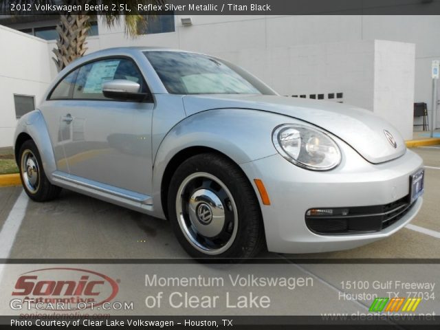 2012 Volkswagen Beetle 2.5L in Reflex Silver Metallic