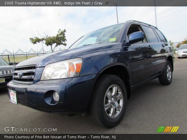 2005 Toyota Highlander V6 4WD in Indigo Ink Pearl