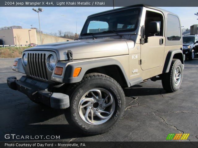 2004 Jeep Wrangler X 4x4 in Light Khaki Metallic