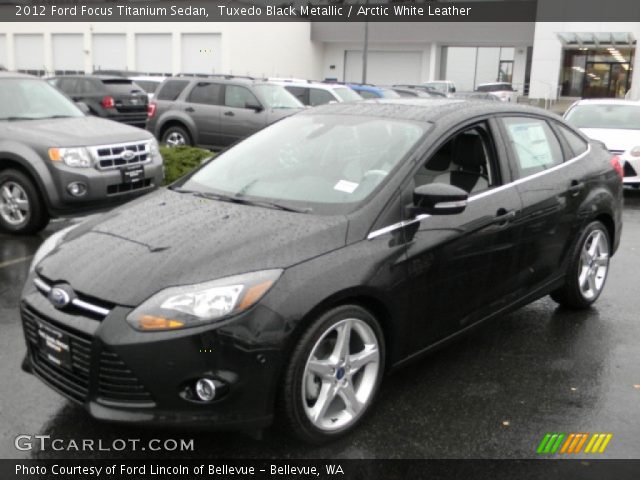 2012 Ford Focus Titanium Sedan in Tuxedo Black Metallic