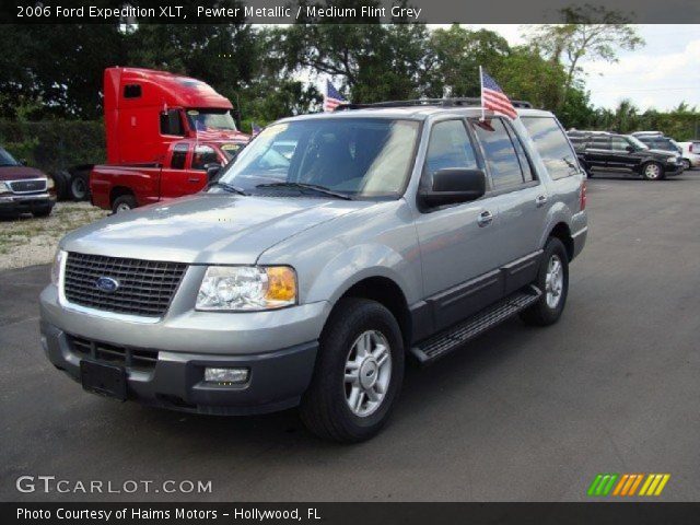 2006 Ford Expedition XLT in Pewter Metallic