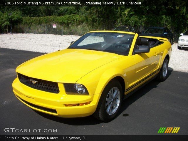 2006 Ford Mustang V6 Premium Convertible in Screaming Yellow