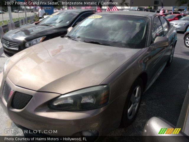 2007 Pontiac Grand Prix Sedan in Bronzestone Metallic