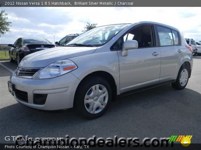 Silver nissan versa 2012 #2