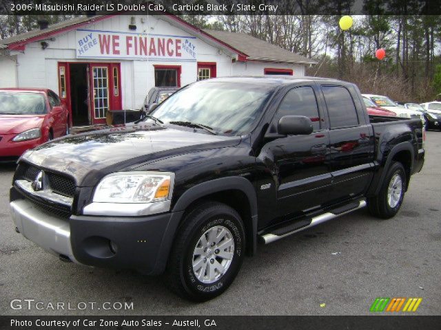 2006 Mitsubishi Raider LS Double Cab in Carbide Black