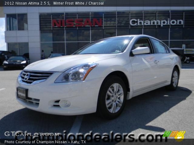 2012 Nissan Altima 2.5 S in Winter Frost White