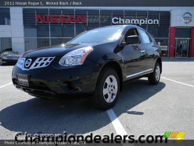 2011 Nissan Rogue S in Wicked Black