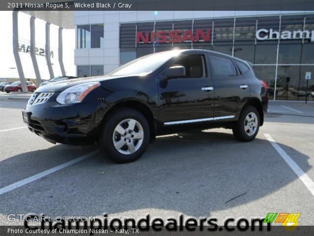 2011 Nissan Rogue S in Wicked Black