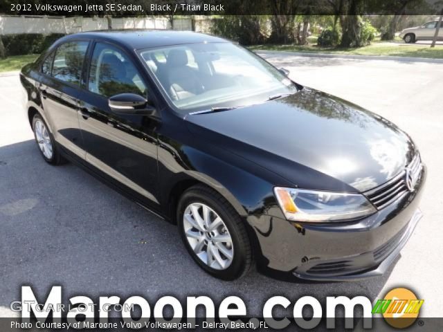 2012 Volkswagen Jetta SE Sedan in Black