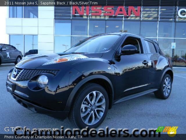 2011 Nissan Juke S in Sapphire Black