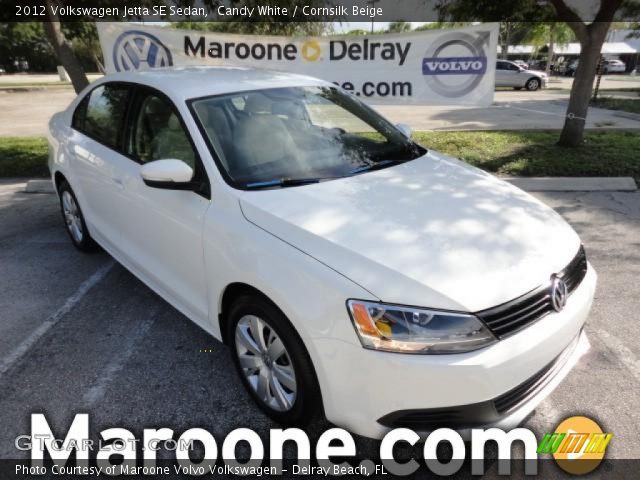 2012 Volkswagen Jetta SE Sedan in Candy White