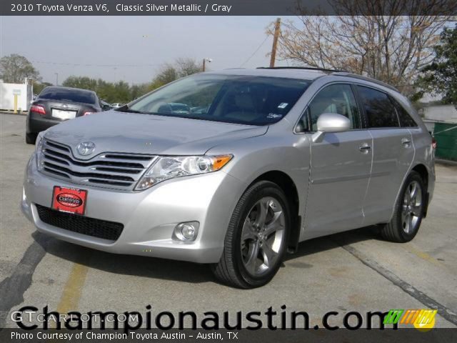 2010 Toyota Venza V6 in Classic Silver Metallic