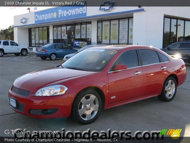 2009 Chevrolet Impala SS in Victory Red