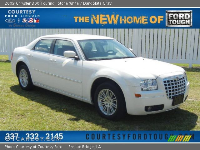 2009 Chrysler 300 Touring in Stone White