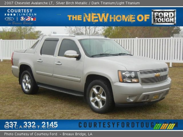 2007 Chevrolet Avalanche LT in Silver Birch Metallic