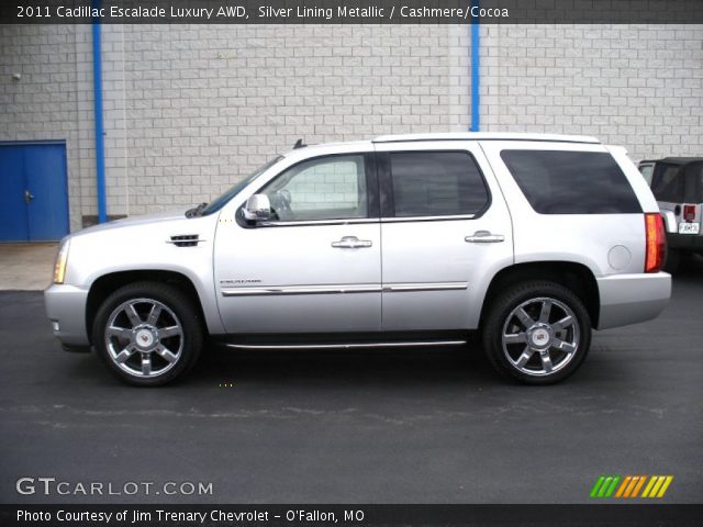 2011 Cadillac Escalade Luxury AWD in Silver Lining Metallic