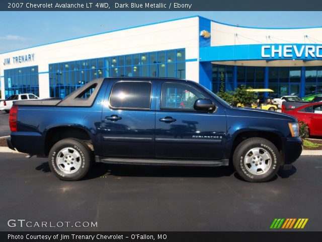 2007 Chevrolet Avalanche LT 4WD in Dark Blue Metallic