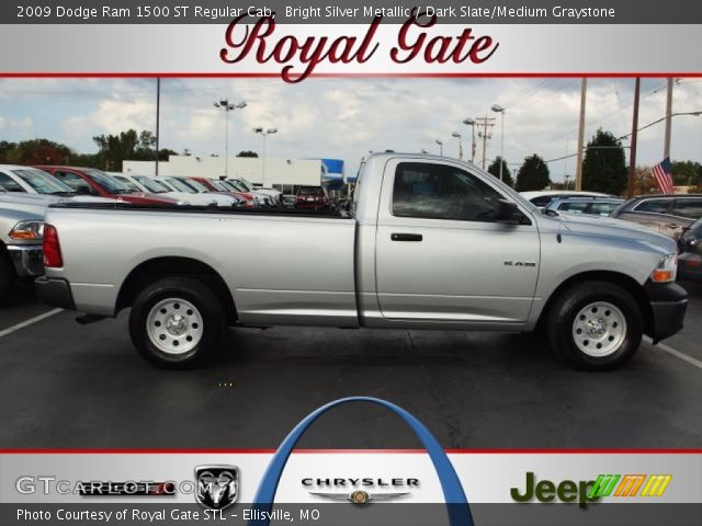 2009 Dodge Ram 1500 ST Regular Cab in Bright Silver Metallic