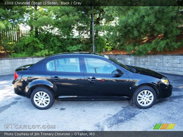 2009 Chevrolet Cobalt LS Sedan in Black
