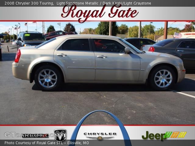 2008 Chrysler 300 Touring in Light Sandstone Metallic