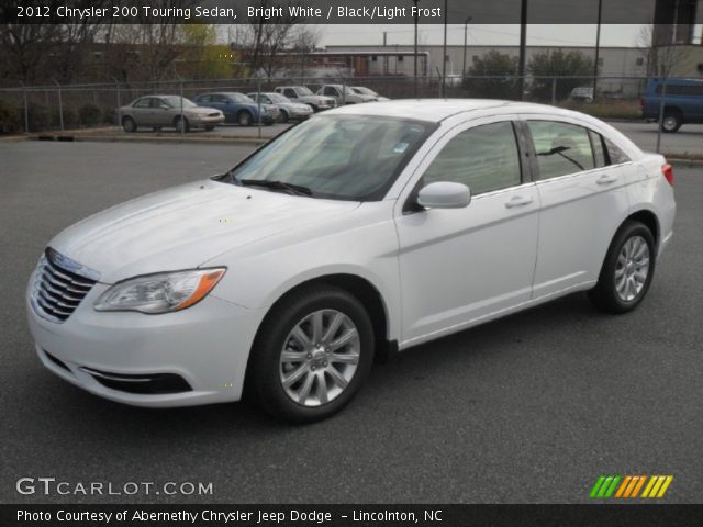 2012 Chrysler 200 Touring Sedan in Bright White