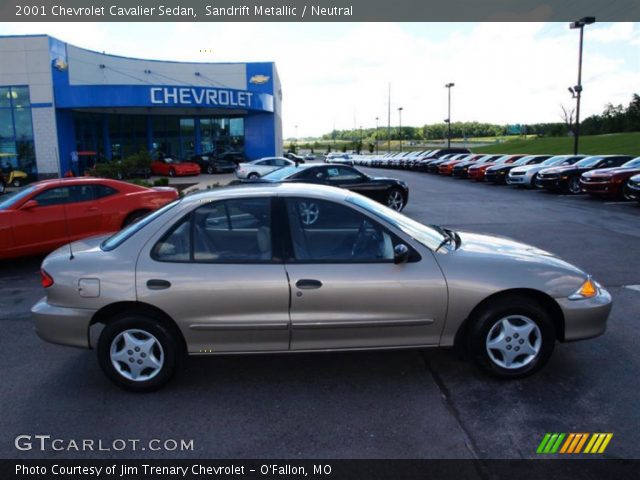 2001 Chevrolet Cavalier Sedan in Sandrift Metallic